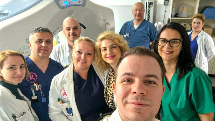Првото лекување со техника на SRT.